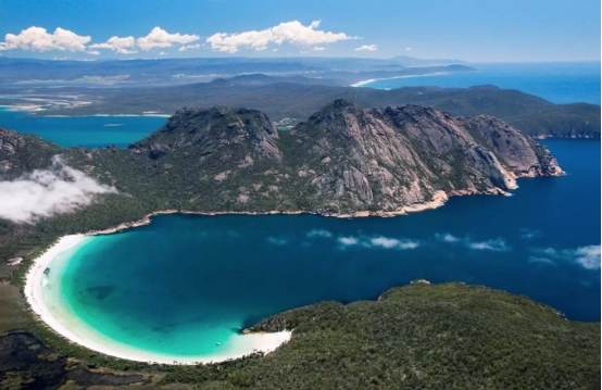 Freycinet National park (One Day Tour)